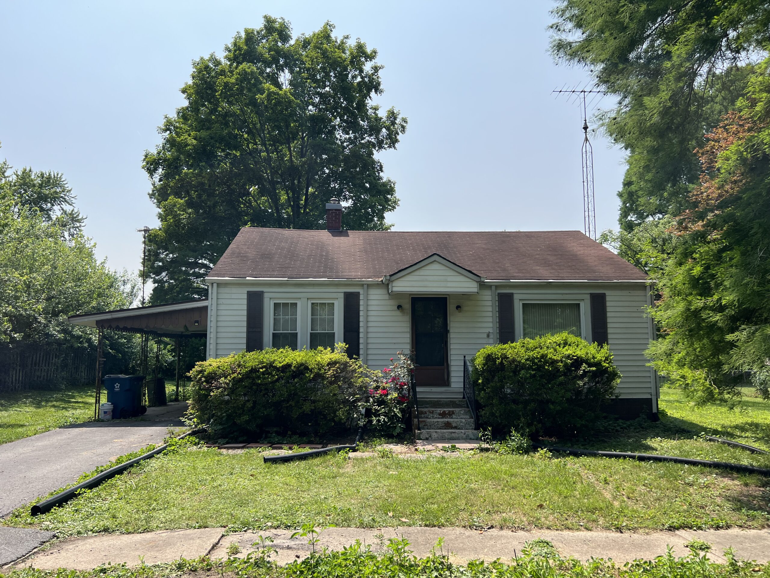 Auctions Doerr Auction and Realty