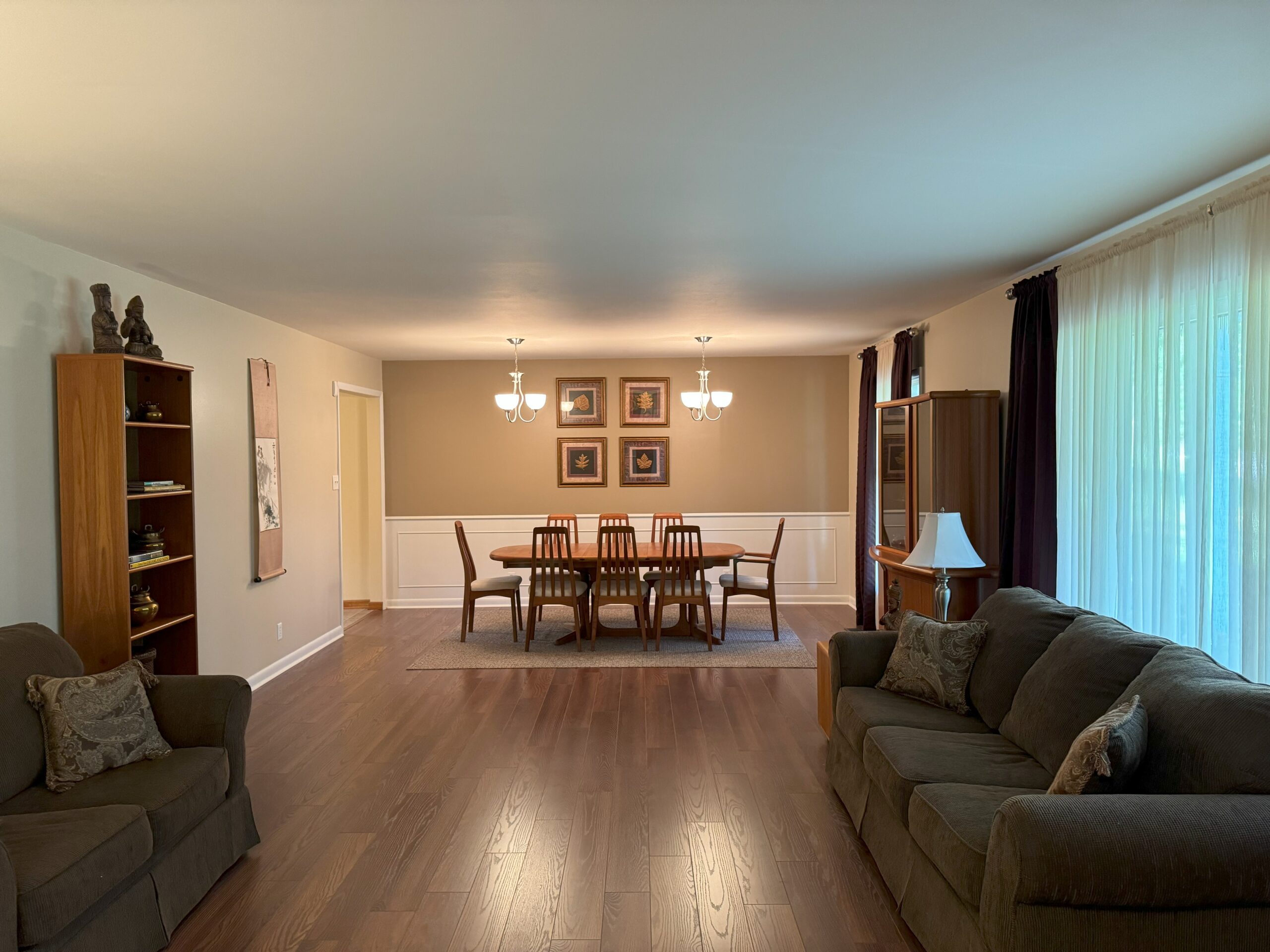 Auctions Doerr Auction and Realty